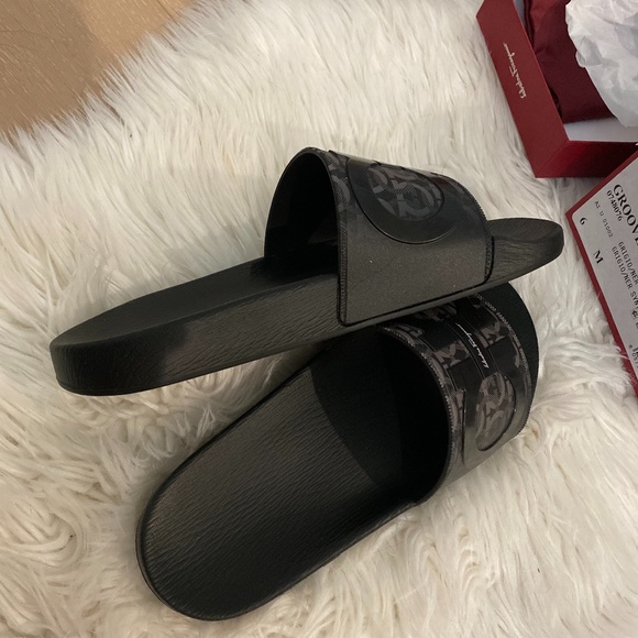 Salvadore Ferragamo Slides - Picture 3 of 5